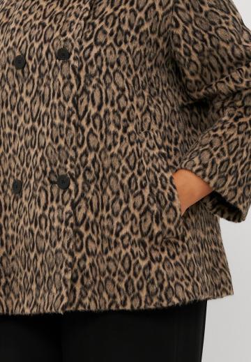 Короткое пальто