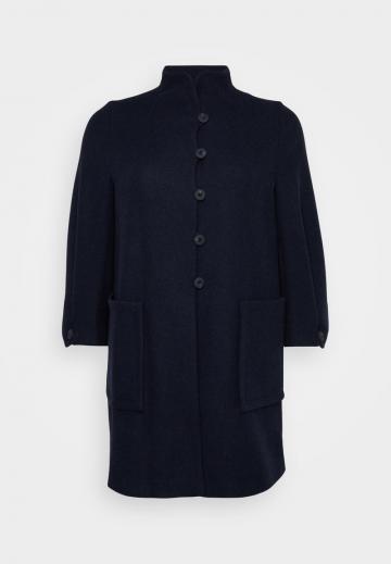 Шерстяное пальто