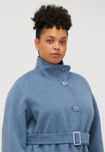 Шерстяное пальто