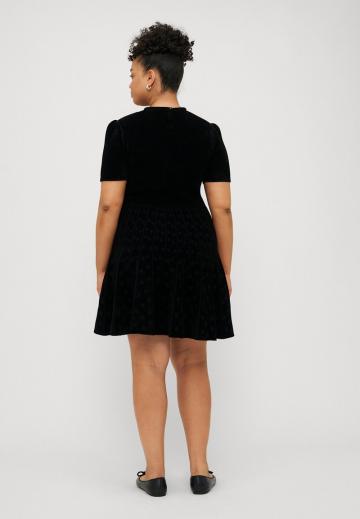 Коктейльное платье