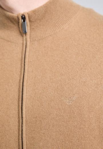 Вязаная кофта