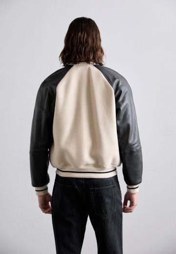 Куртка бомбер