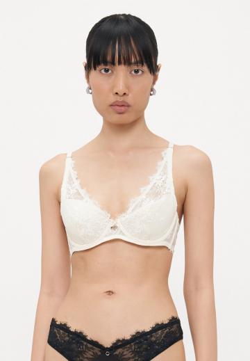 Бюстгальтер на косточках