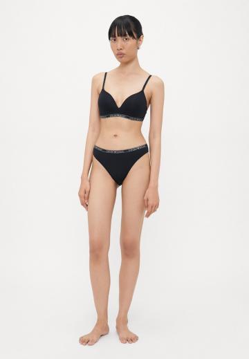 Бюстгальтер без косточек