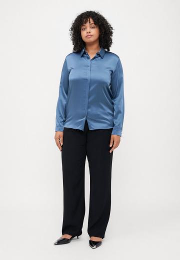 Шелковая блузка