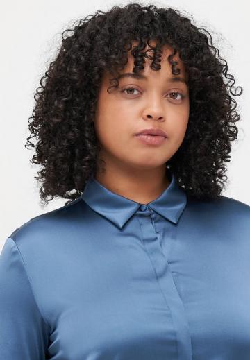 Шелковая блузка