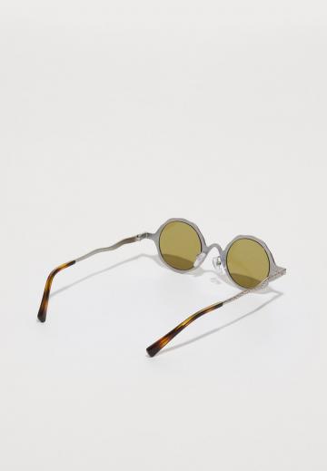 Солнечные очки