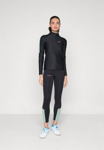 Спортивная майка