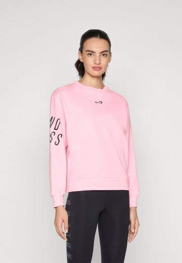 Спортивная толстовка