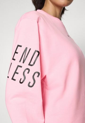 Спортивная толстовка