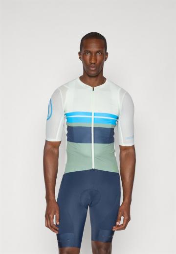 Спортивная форма