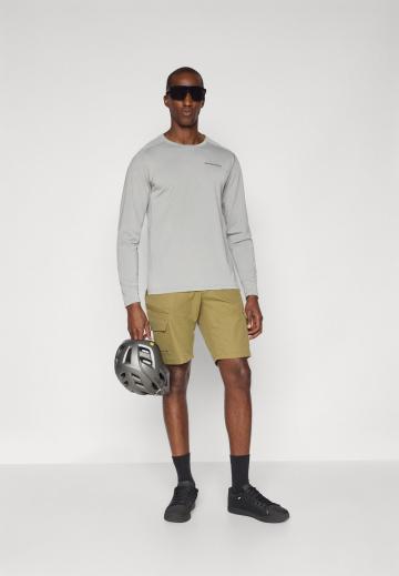 Спортивная майка