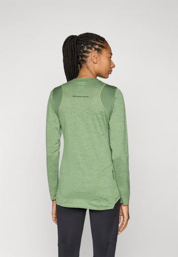 Спортивная майка