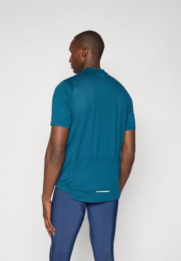 Спортивная форма