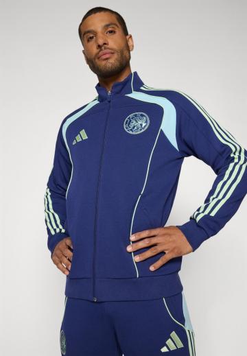 Спортивная кофта