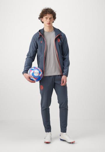 Спортивная форма