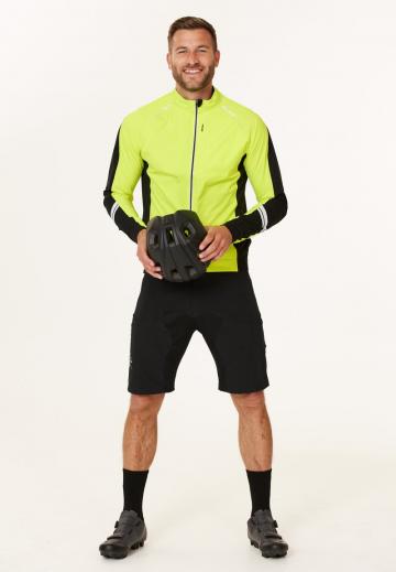 Спортивная куртка