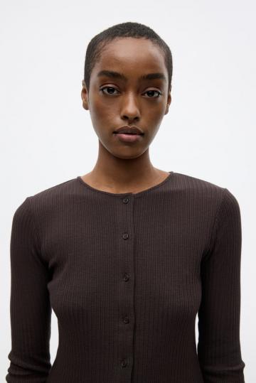 Вязаная кофта