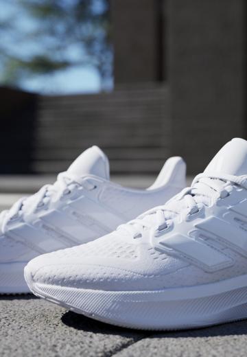 Беговые кроссовки