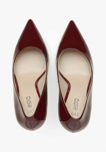 Туфли на высоком каблуке