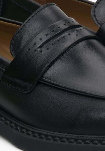 Полуботинки