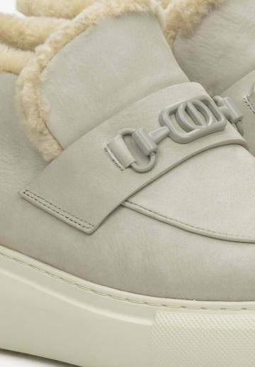 Зимние ботинки