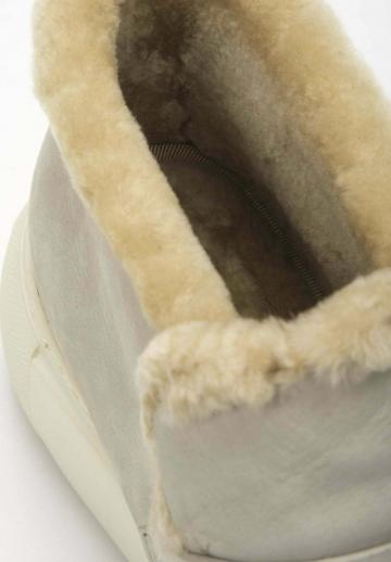 Зимние ботинки