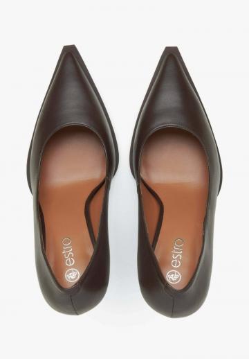 Туфли на высоком каблуке