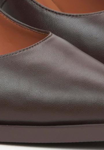 Туфли на высоком каблуке