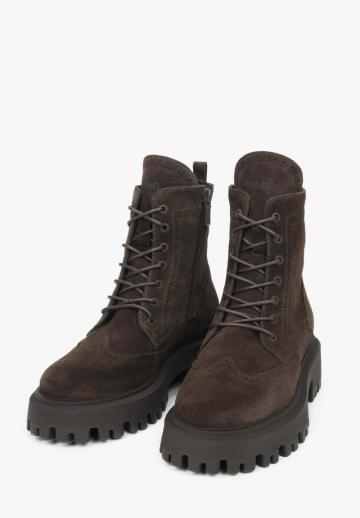 Ботинки на шнуровке