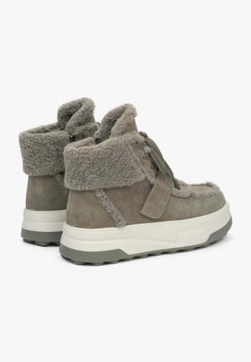 Зимние ботинки