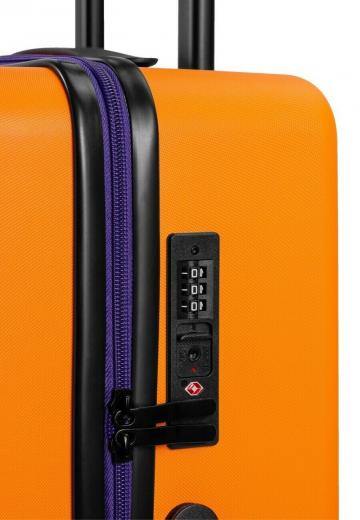 Набор чемоданов