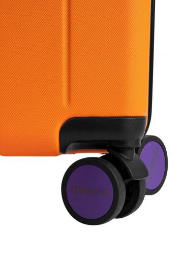 Набор чемоданов