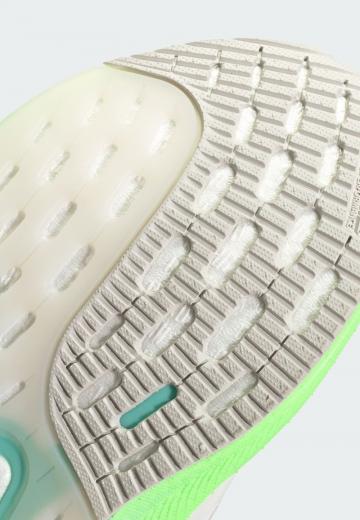 Беговые кроссовки