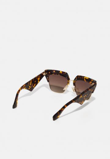 Солнечные очки