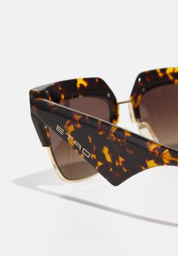 Солнечные очки