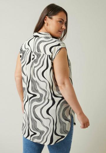 Длинная блузка