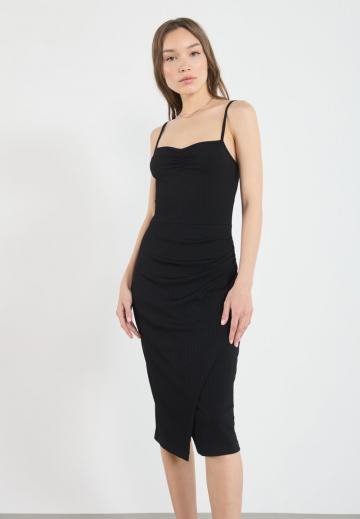 Платье футляр