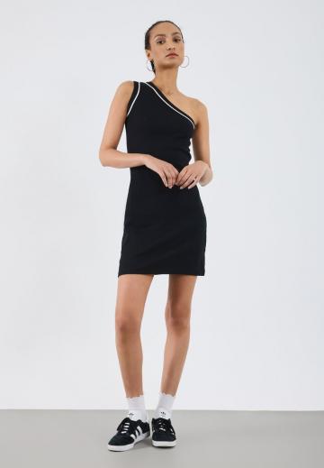 Платье футляр