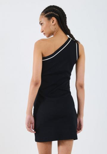 Платье футляр