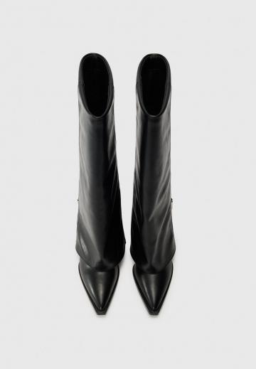 Широкие сапоги