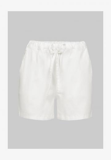 Джинсовые шорты