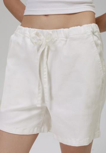 Джинсовые шорты