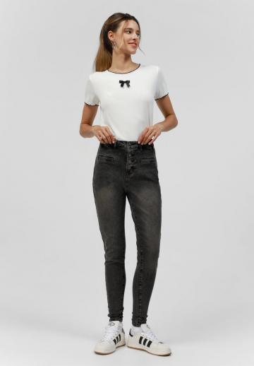 Узкие джинсы