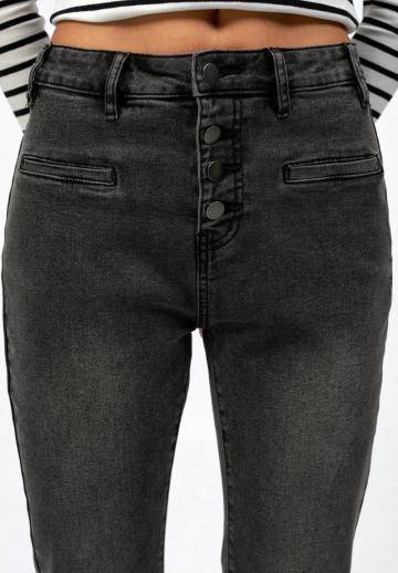 Клешеные брюки