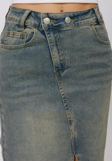 Юбка с накладными карманами