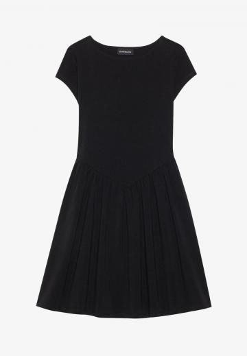 Короткое платье