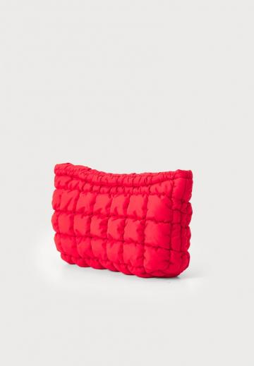 Косметичка