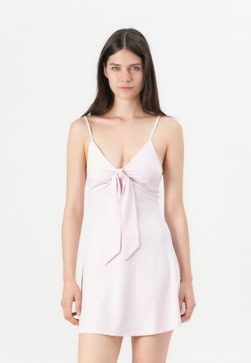 Короткое платье