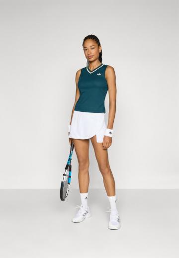 Спортивный топ